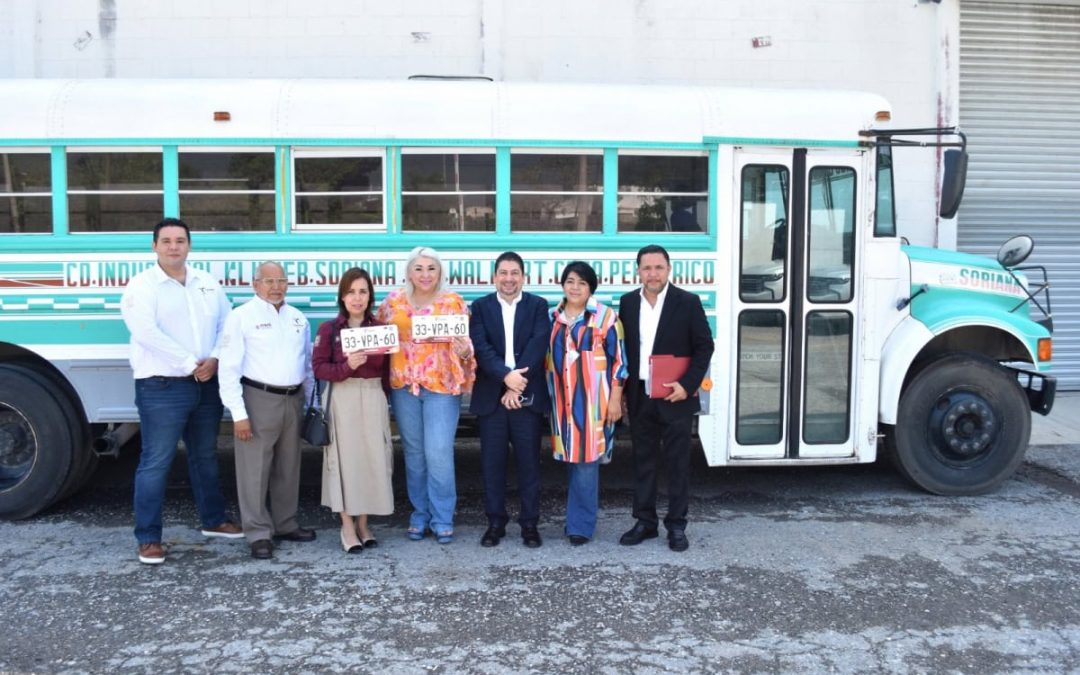 DONA SECRETARÍA DE FINANZAS AUTOBÚS ESCOLAR AL ITACE