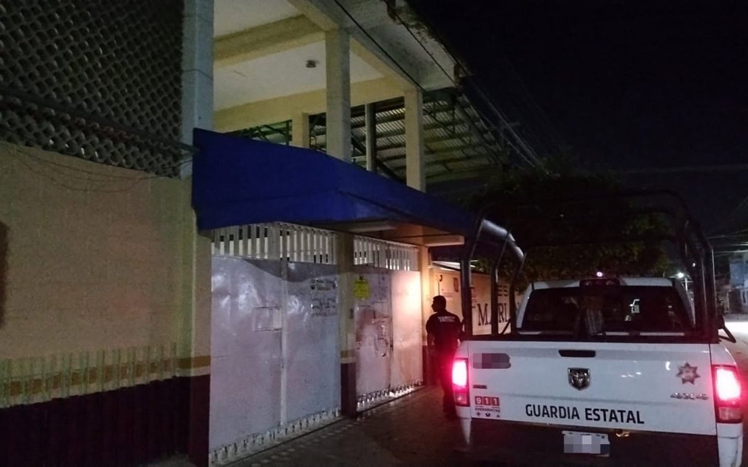 REALIZA GUARDIA ESTATAL RECORRIDOS NOCTURNOS EN PLANTELES EDUCATIVOS
