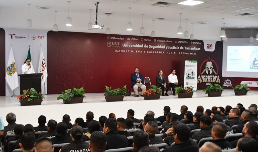 RECIBE PERSONAL OPERATIVO DE LA SSPT CONFERENCIA DE DERECHOS HUMANOS ENFOCADA A MIGRACIÓN