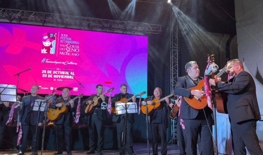 Noche de flamenco y boleros en el Festival Internacional de la Costa del Seno Mexicano