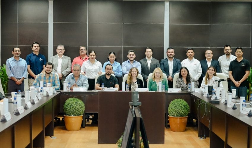 Economía y Bainub firman convenio para impulsar a PyMEs en mercados de EEUU y Canadá