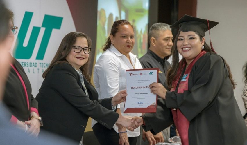 Entrega Universidad Tecnológica de Altamira una nueva generación de profesionistas