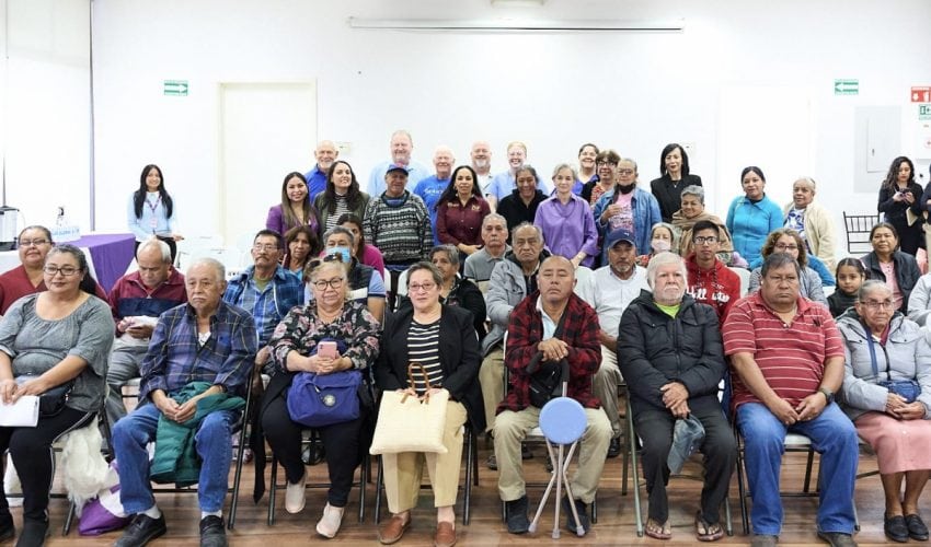 Entregan DIF Tamaulipas y Hearing Aids for Latin America 200 aparatos auditivos