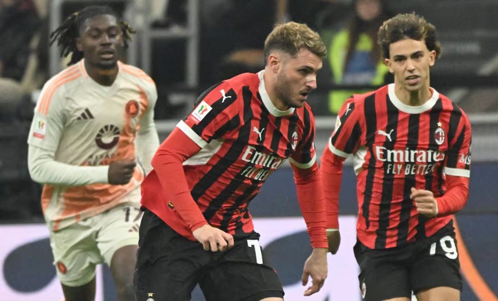 Santi Gimenez debuta y asiste con el Milan en la Copa Italia