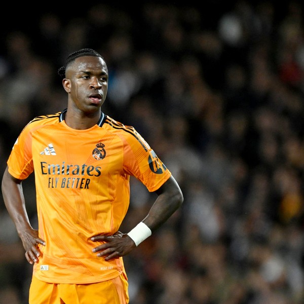 Real Madrid abre pláticas con Vinicius Jr. para renovar